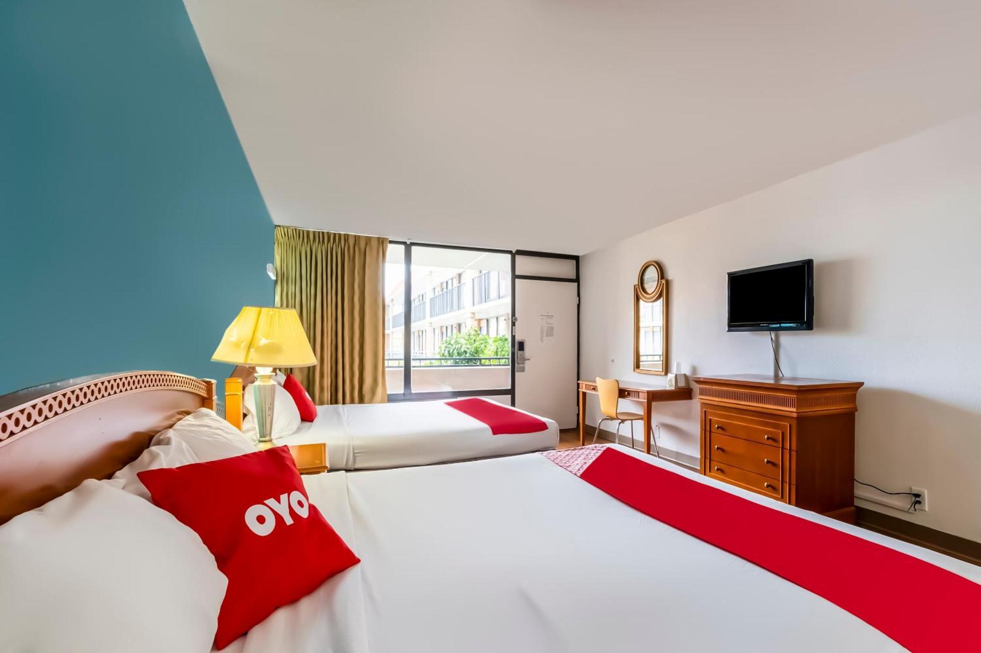 Oyo Hotel Bossier City La - Red River Exterior photo